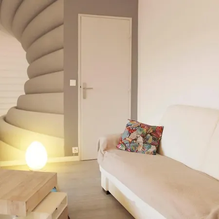 51m With Balcony Near The Jardin Des Plantes