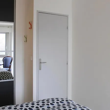 51m With Balcony Near The Jardin Des Plantes